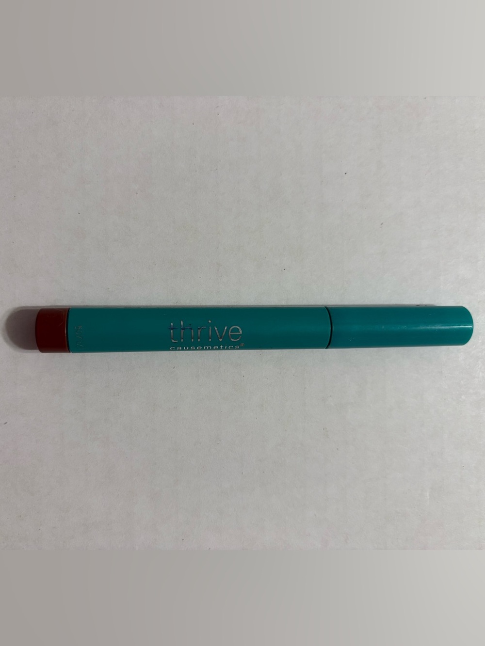 Thrive Cosmetics Brilliant Eye Brightener Kaelyn